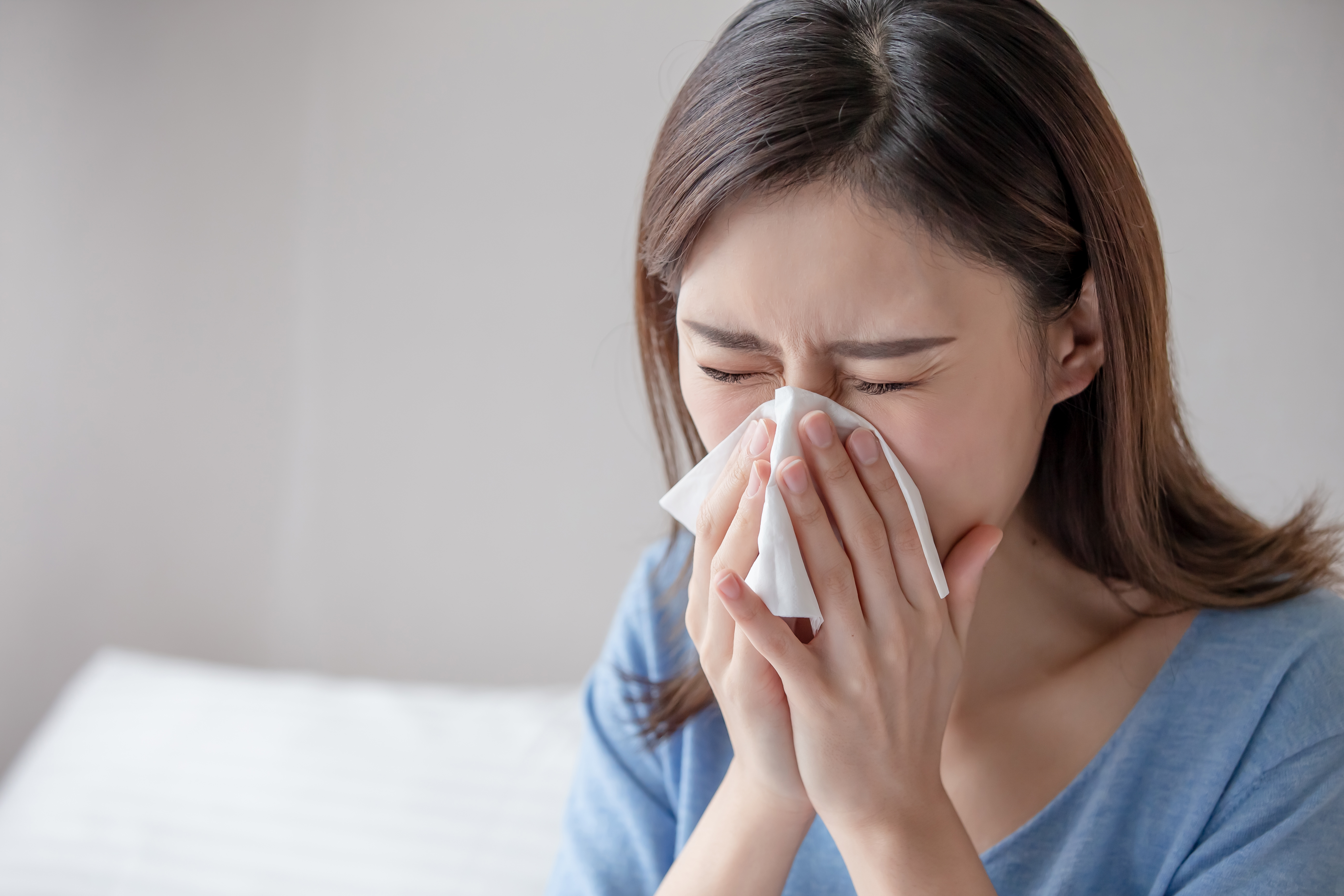 春だけじゃない、秋の花粉にも要注意！かゆみや湿疹を引き起こす『花粉皮膚炎』の予防と対策